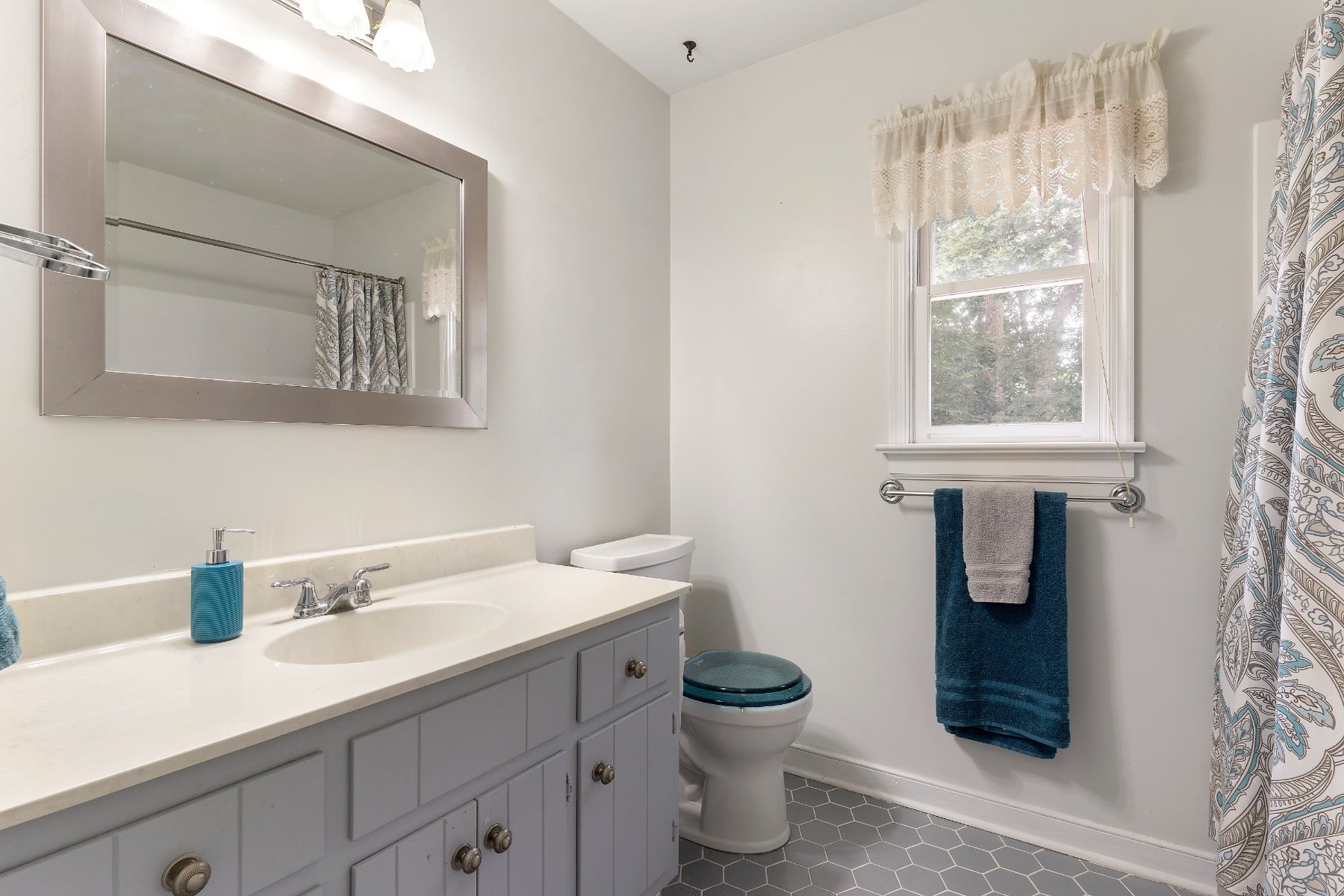 714 Coralview Court