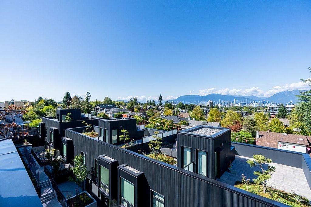 539 W 28th Avenue 202, Vancouver