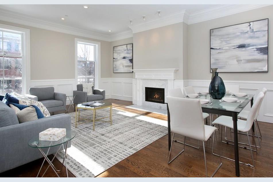 73 Mt Vernon #Parlor