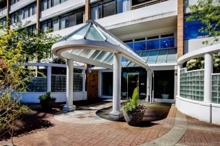 404-6631 Minoru Blvd