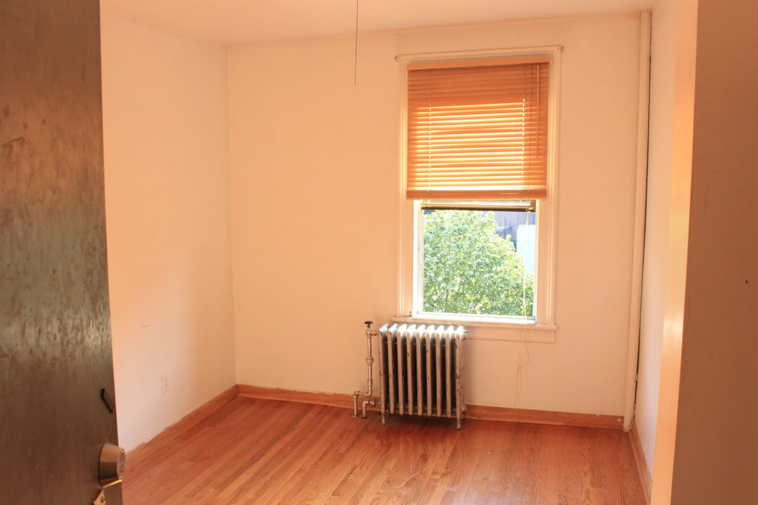 152 Graham Ave, Unit 3