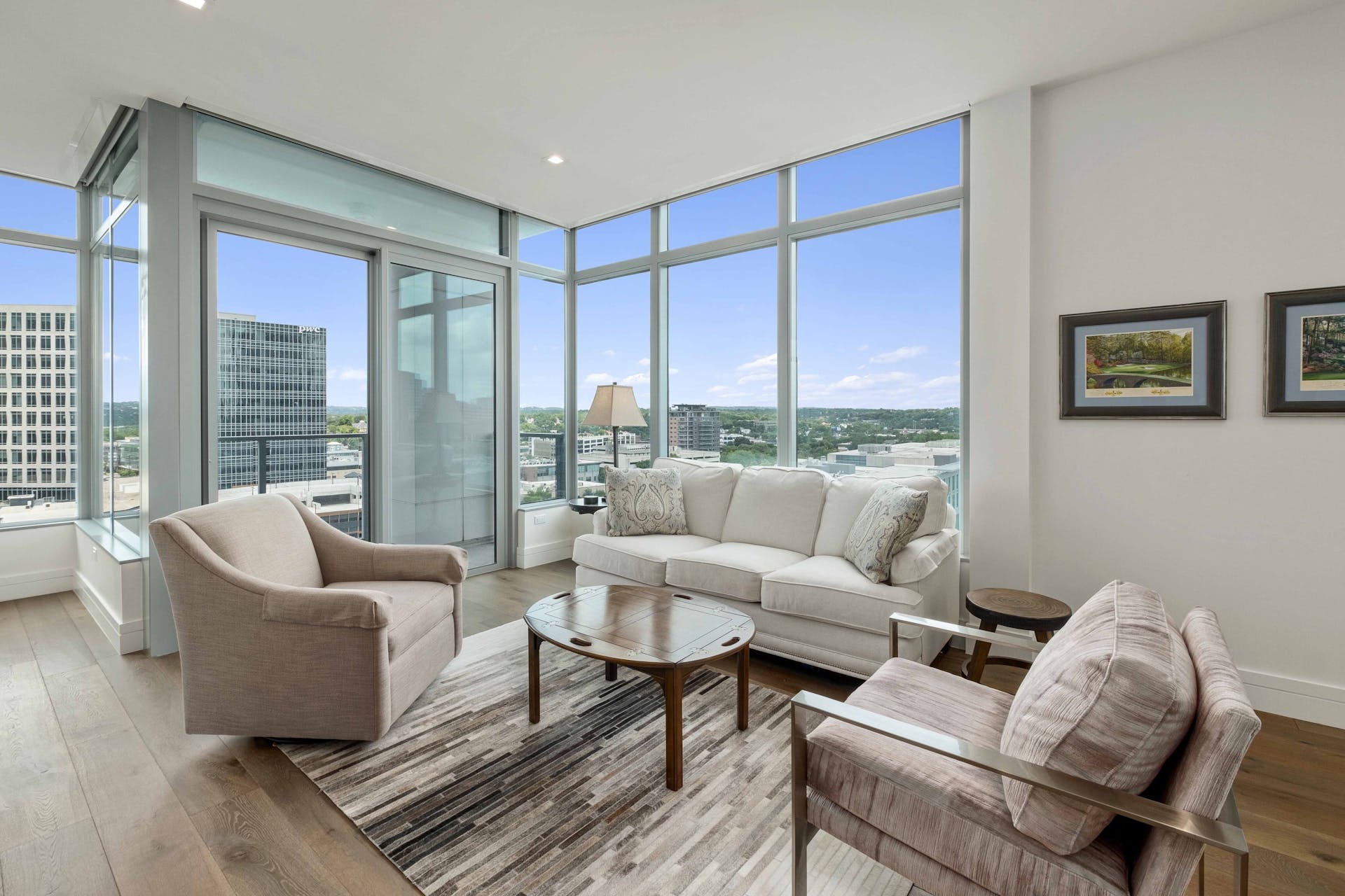 501 West Ave #1204