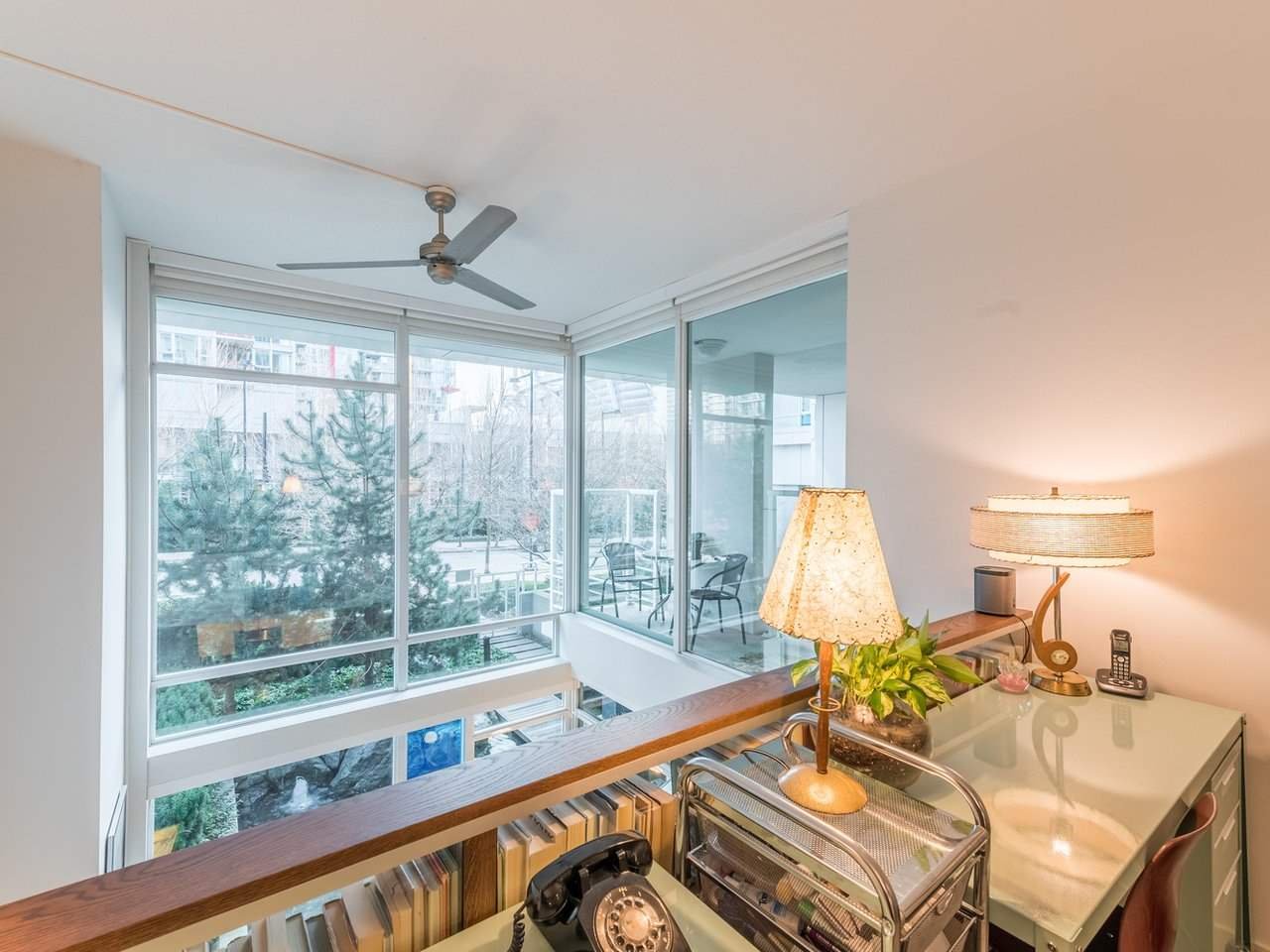 115-161 W Georgia St