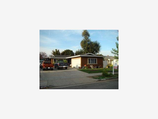 2215 Pacina Dr