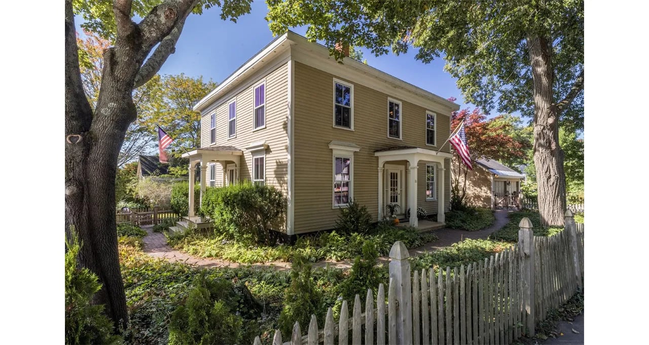 Home For Sale – 51 Summer Street, Kennebunk, Maine 04043