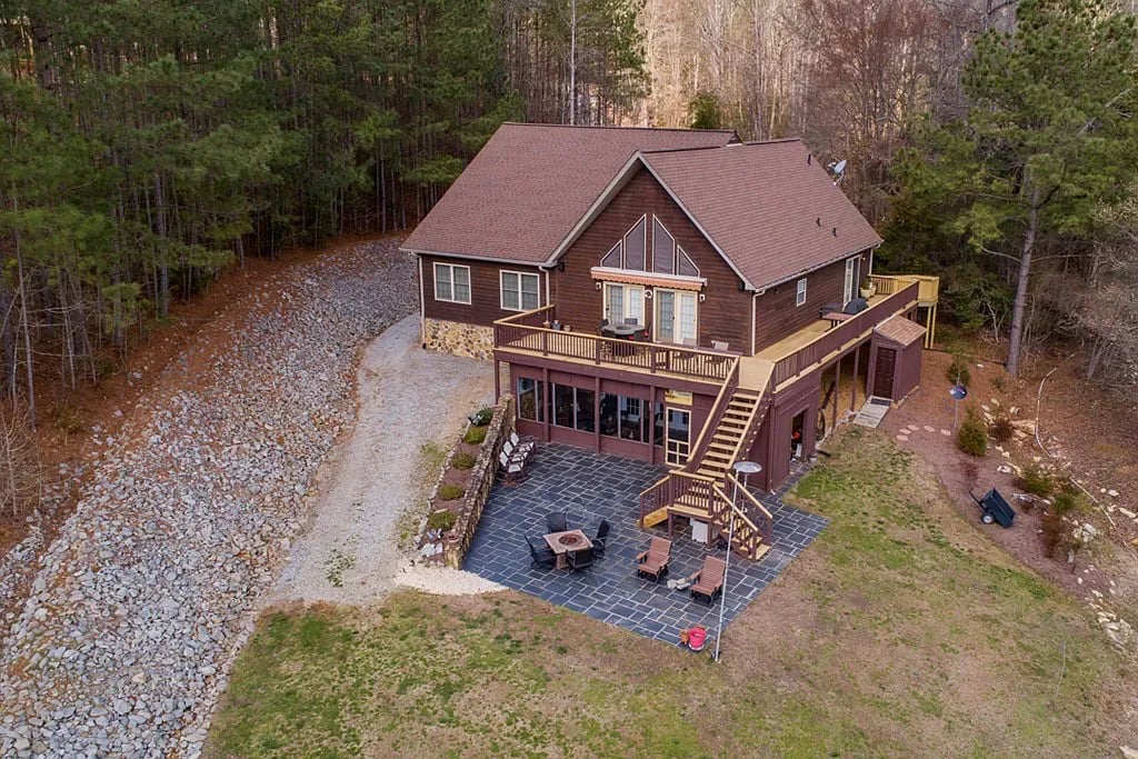 238 Dogwood Wy