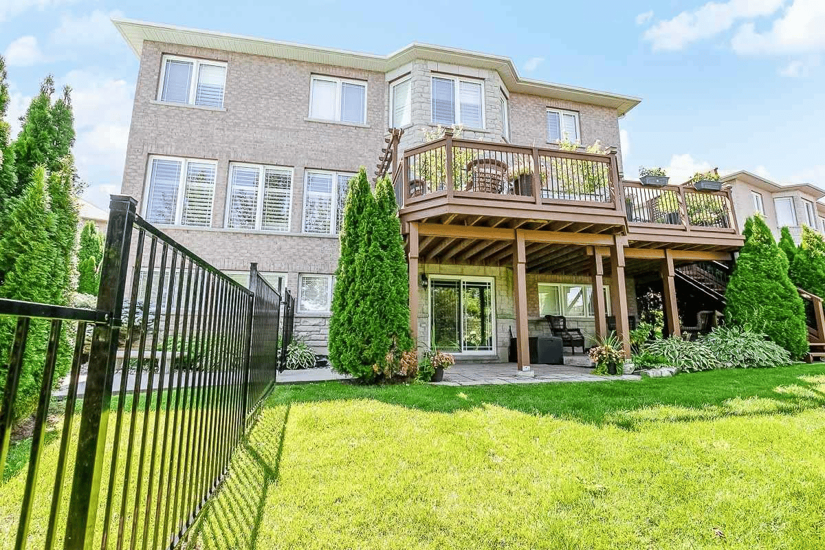 159 Ivy Jay Cres N