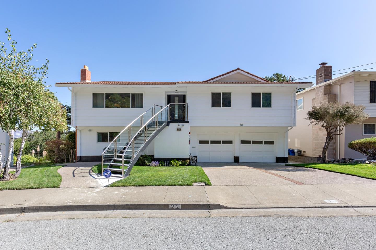 22 Bertocchi Ln