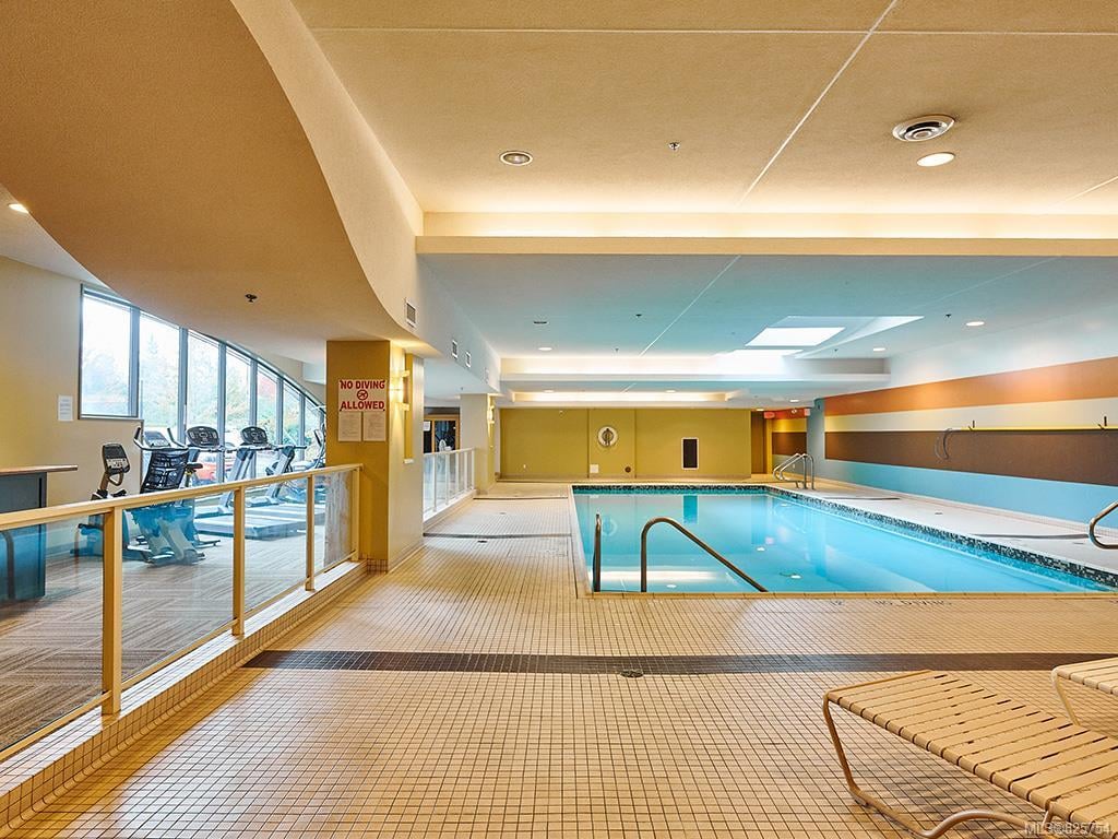 401-3226 Jacklin Rd