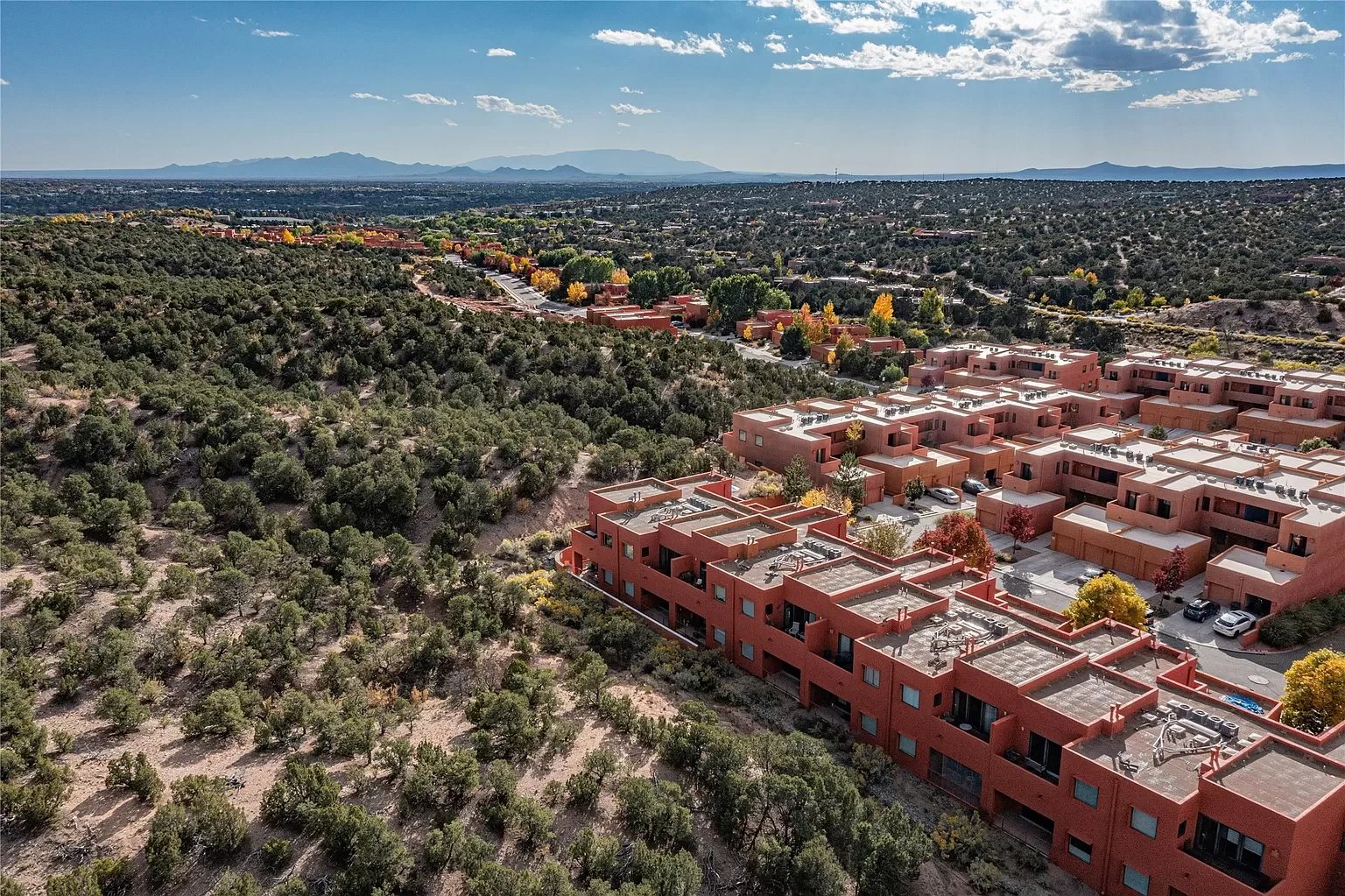 604 Avenida Villa Hermosa #201