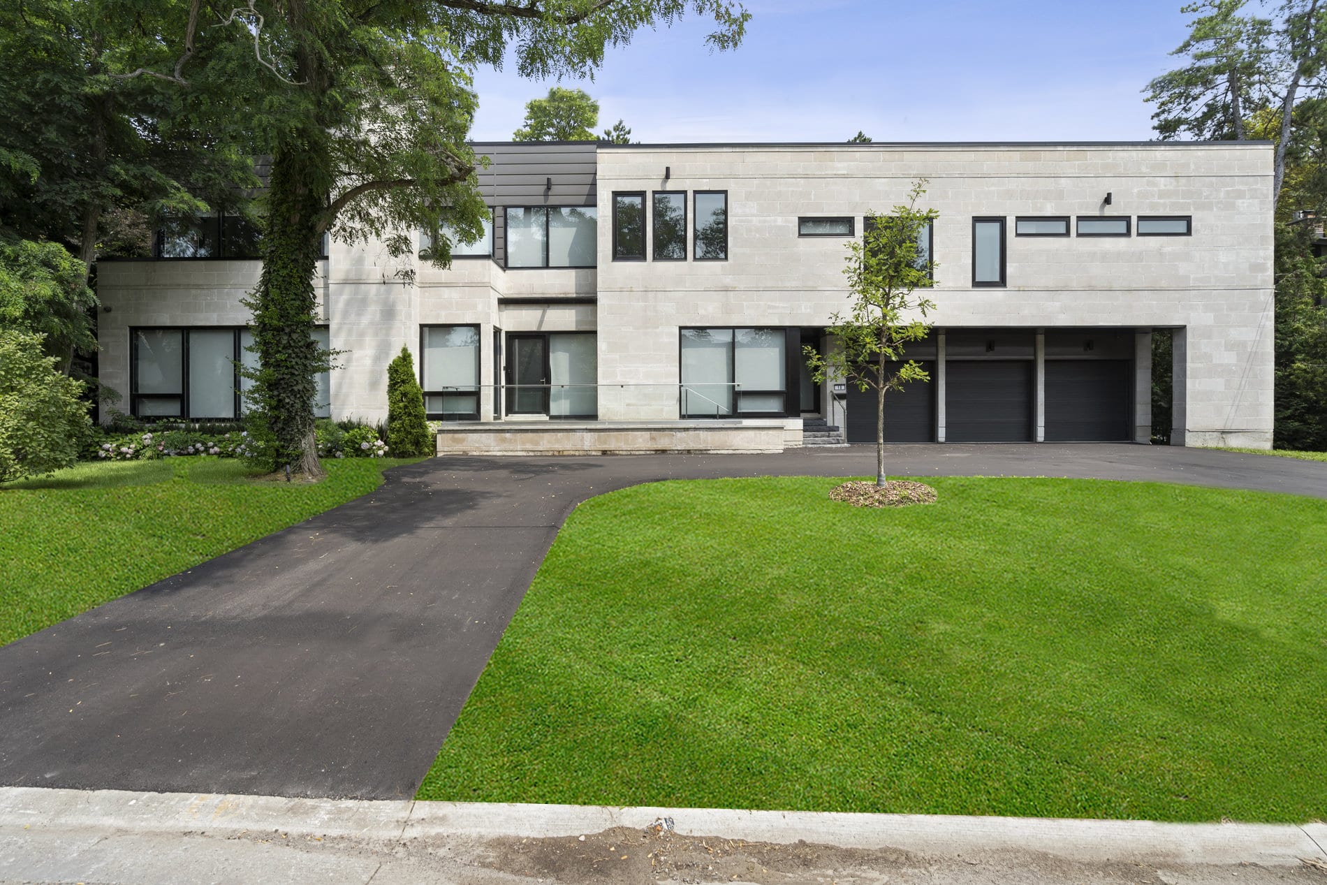 18 Green Valley Road