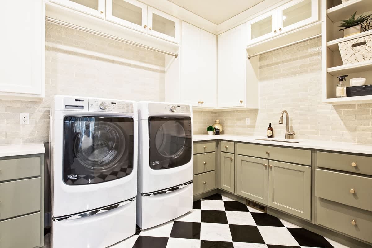 ASK A NESTER: This or That?