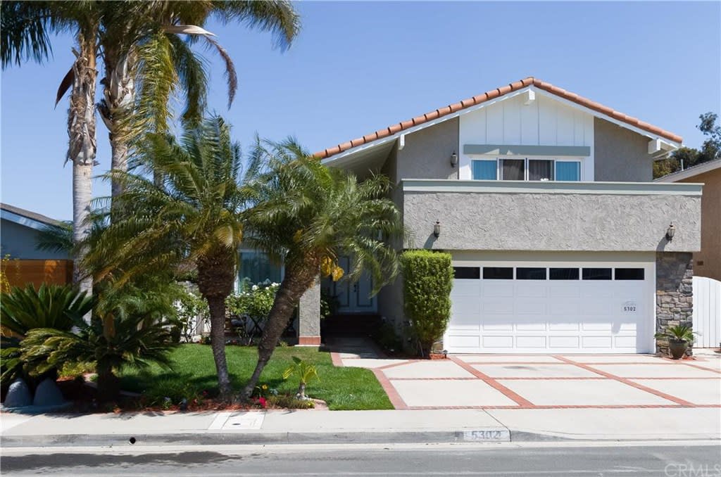 5302 Bryant Cir