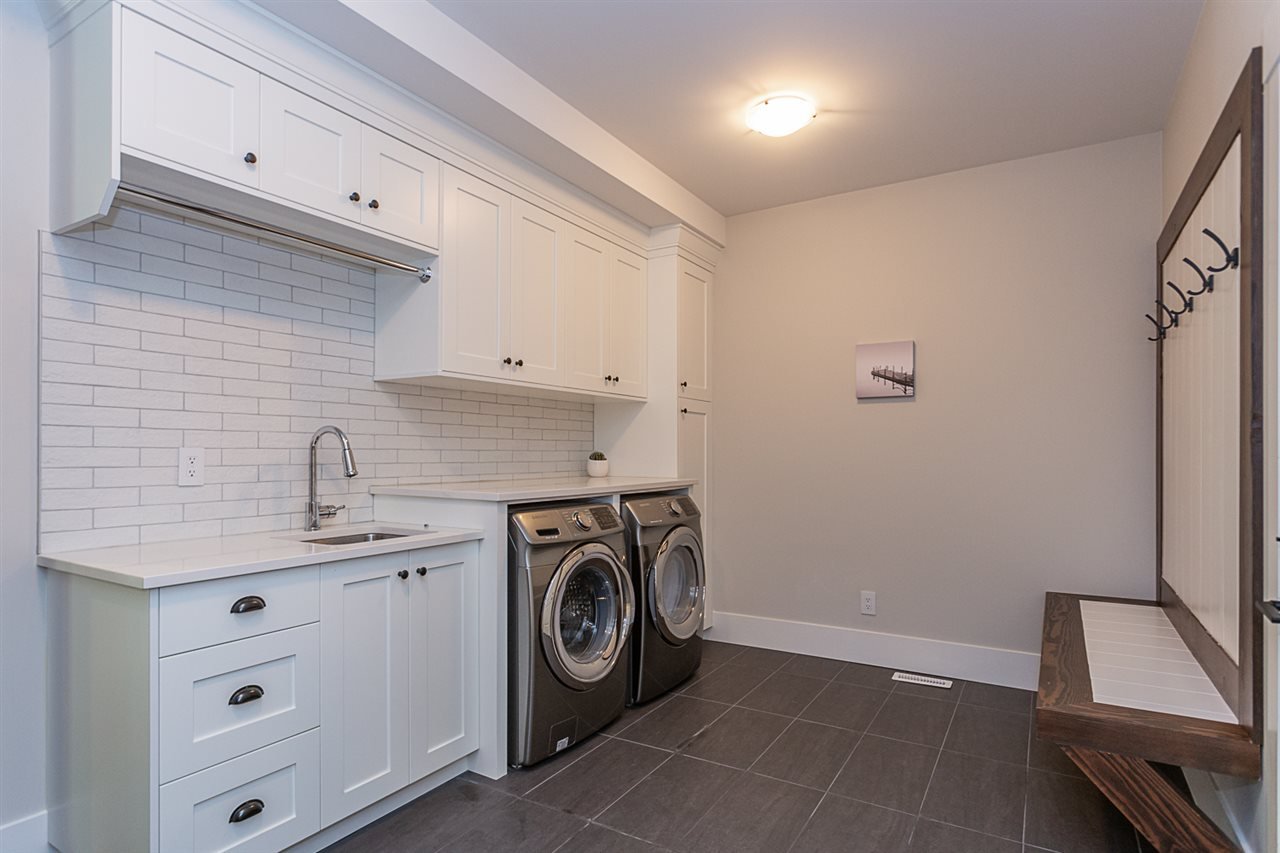 LT. 1-22176 88 Ave