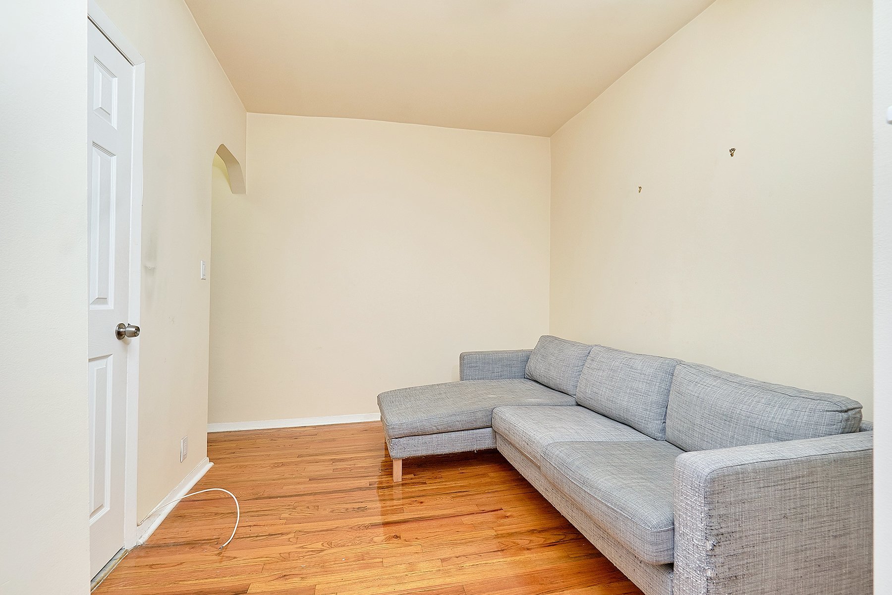 270 E 78th St, #3