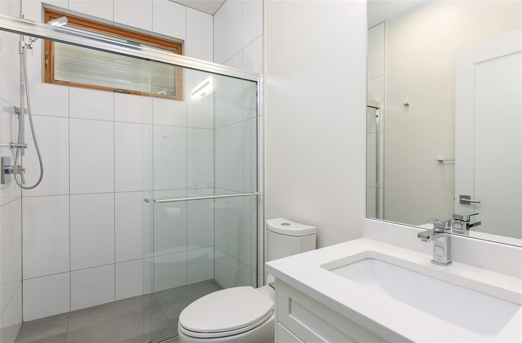 8468 Bear Paw Trail