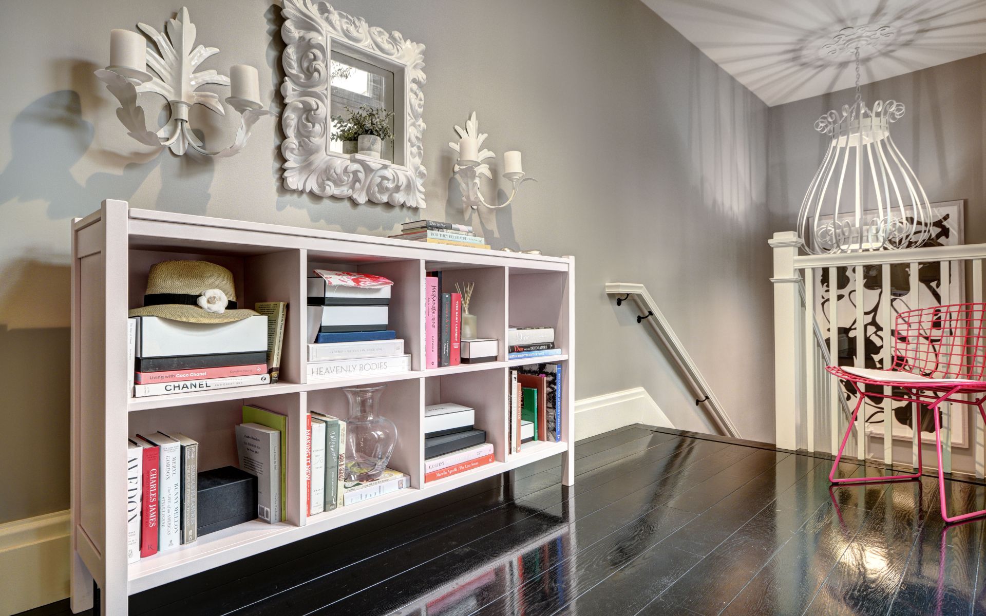 Watchcase Bungalow- Designer's Own Retreat