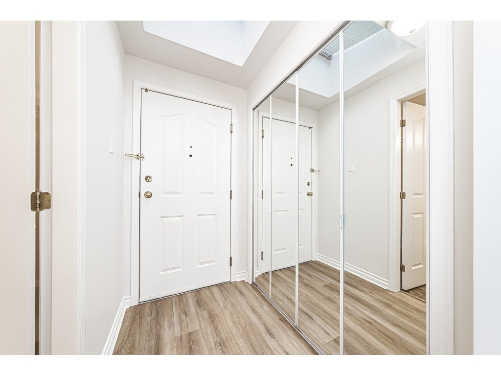 401-6475 Chester Street, Vancouver