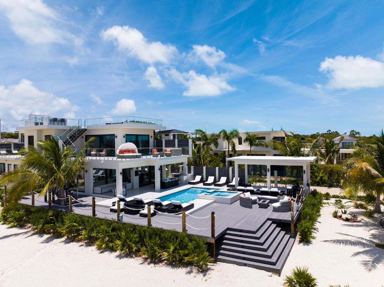 Horizon Beachfront Villa