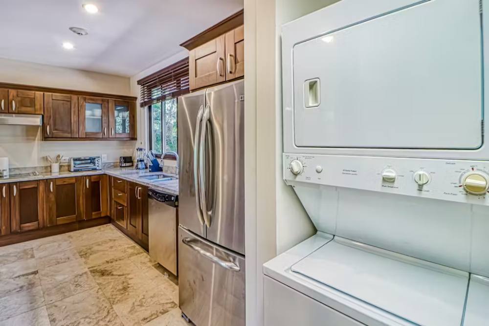 Exclusive Furnished Coastal Condo, Papagayo, Guanacaste