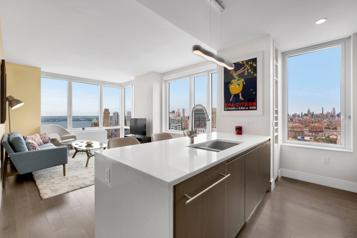 388 Bridge Street, Unit 41H