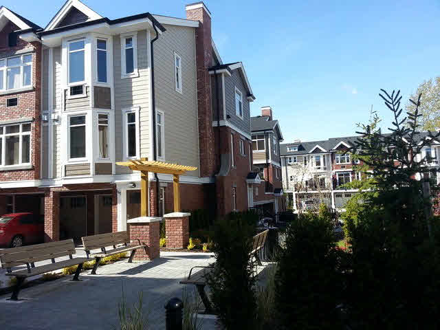 143-20738 84 Ave