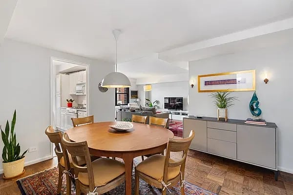 225 East 57th Street #18H