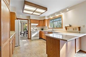 6203 Central Saanich Rd