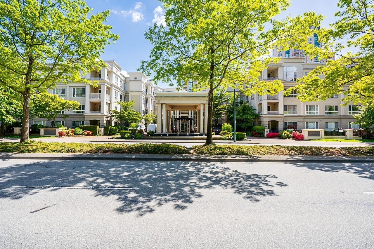 305-3098 Guildford Wy