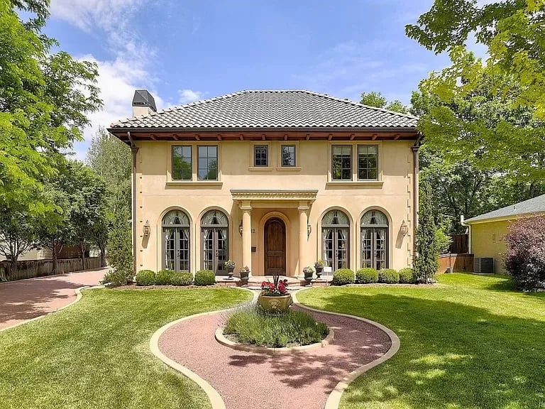 412 Kearney St