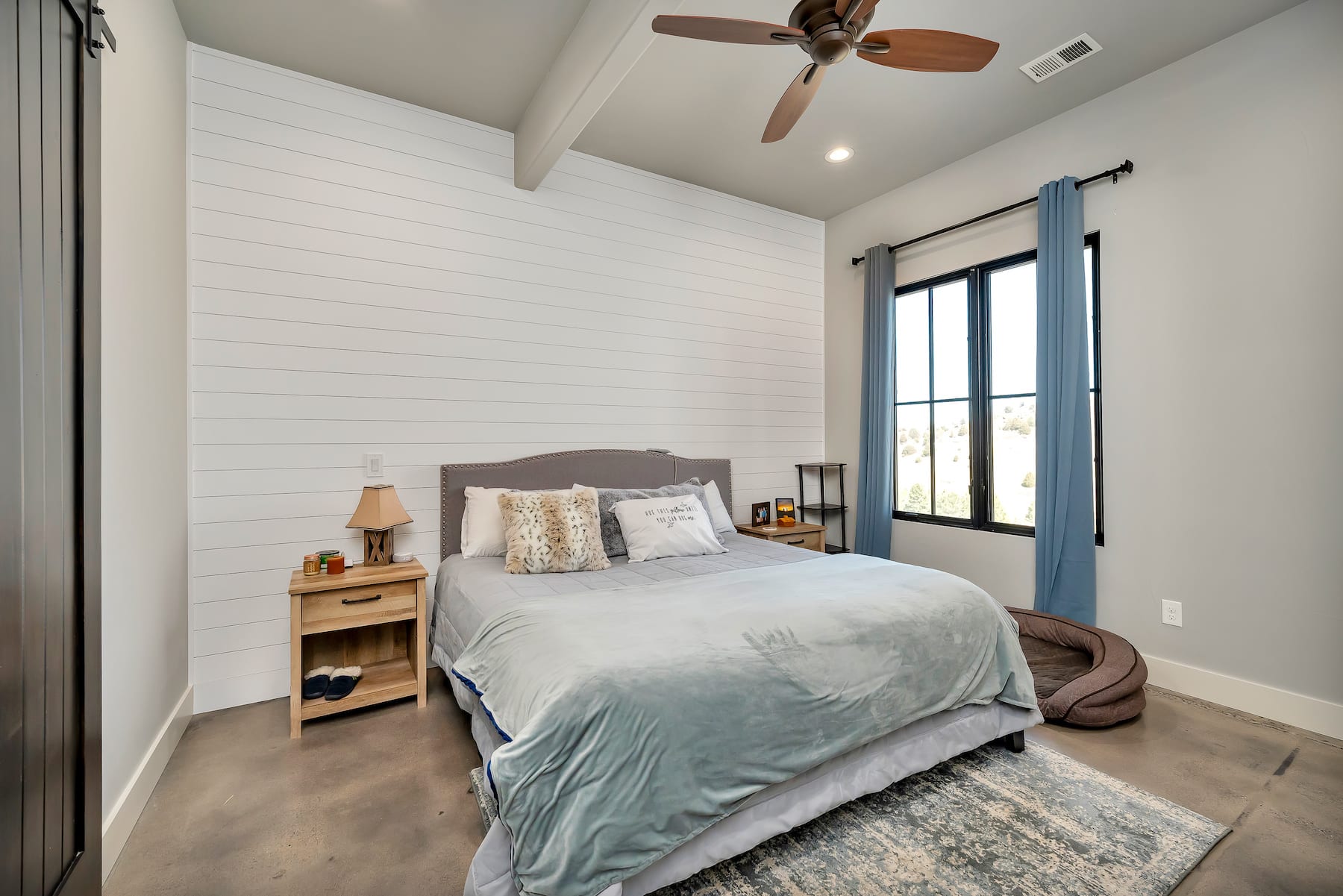7590 Raphael Lane