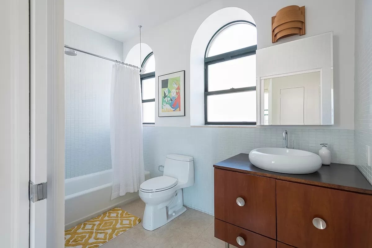 370 West 118th Street Unit: 5A