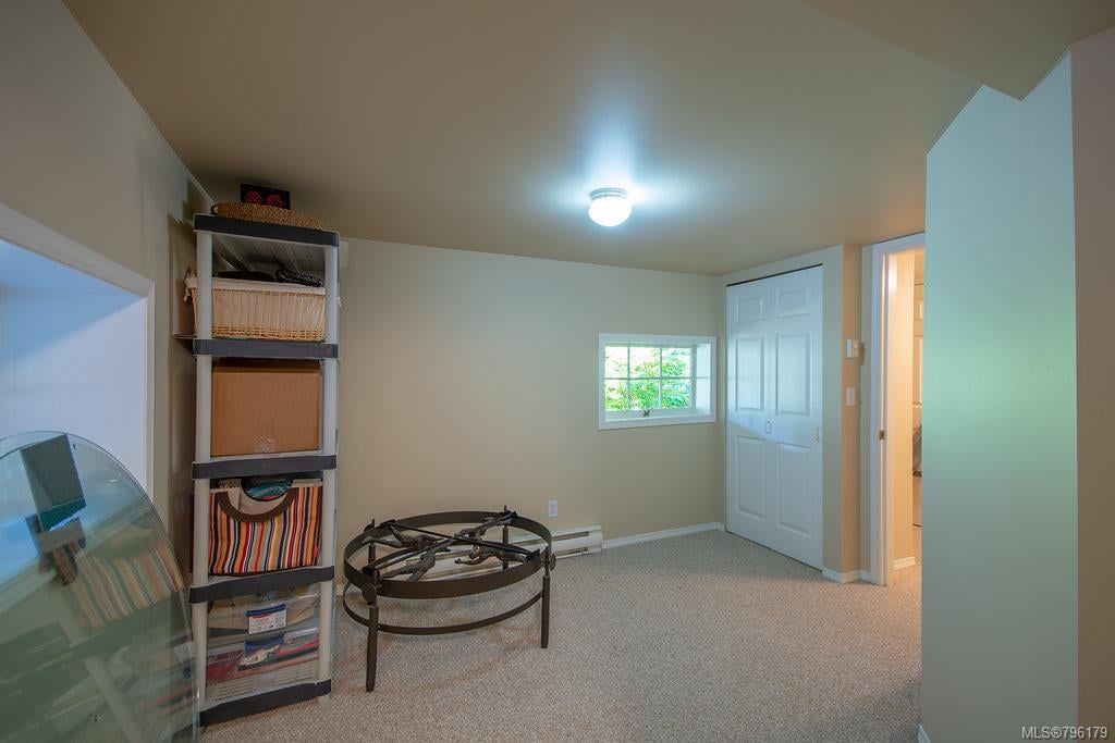 1139 Camrose Cres