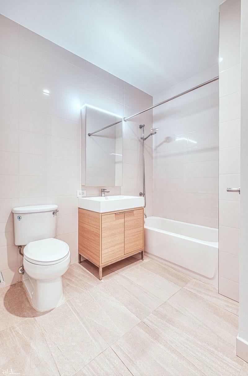 180 Water Street, Apt 2910