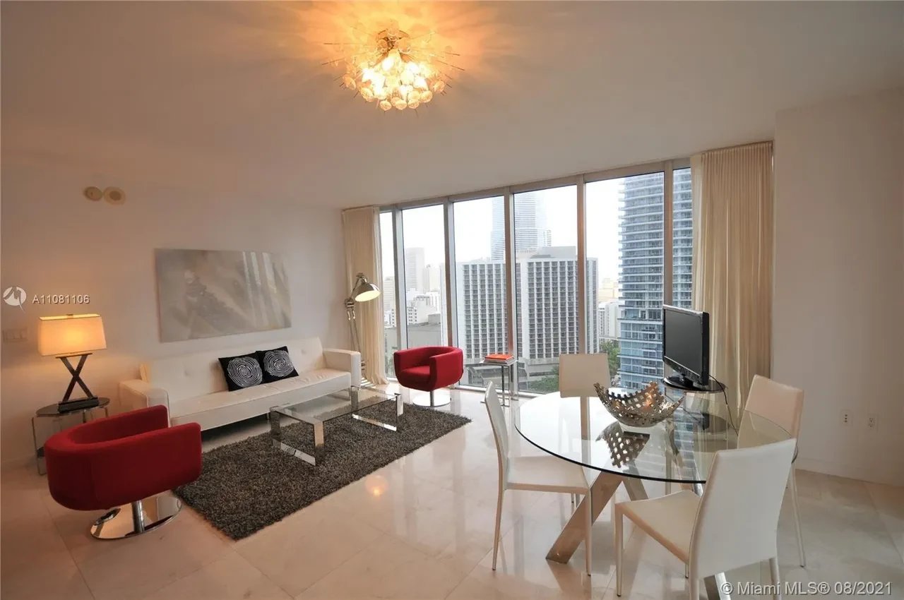 485 Brickell Ave APT 2102