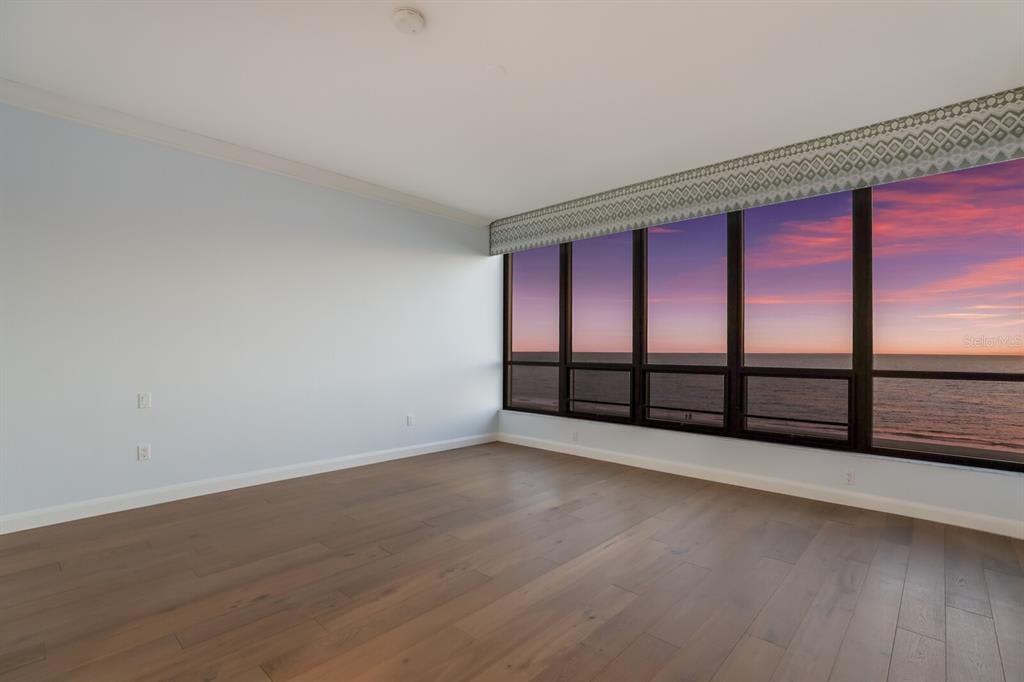 415 L Ambiance Dr, #C504
