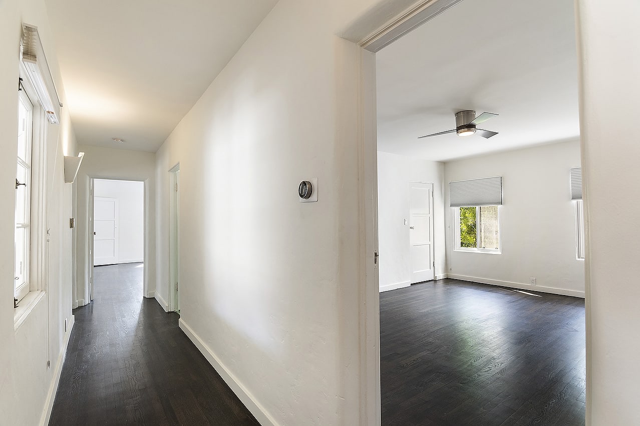 124 S Mansfield Ave