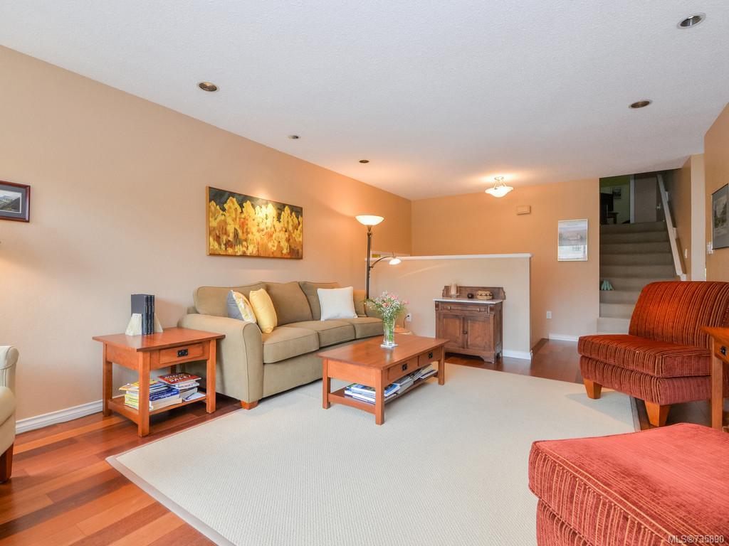 4426 Valmont Pl