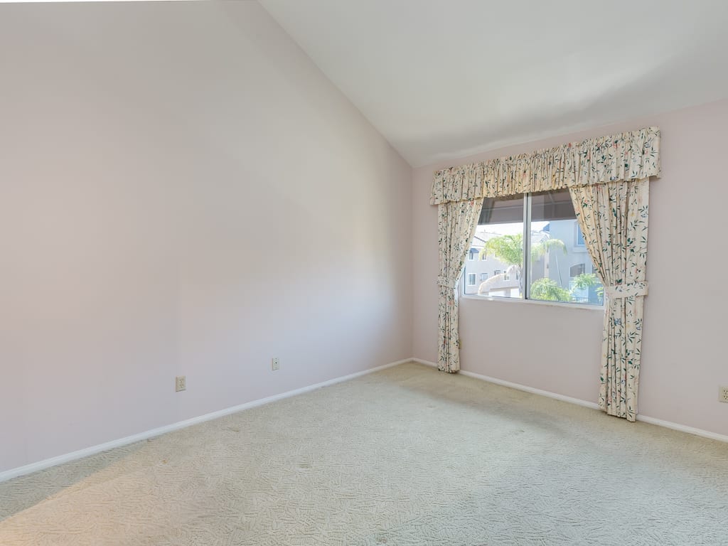 1345 E Grand Avenue Unit: D