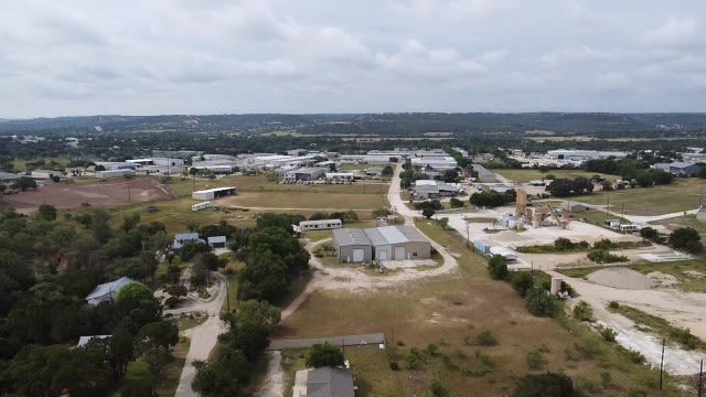 Commercial Warehouse on over 4 acres in Kerrville