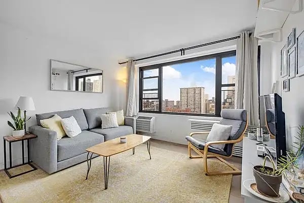 175 West 95th Street Unit: 21J