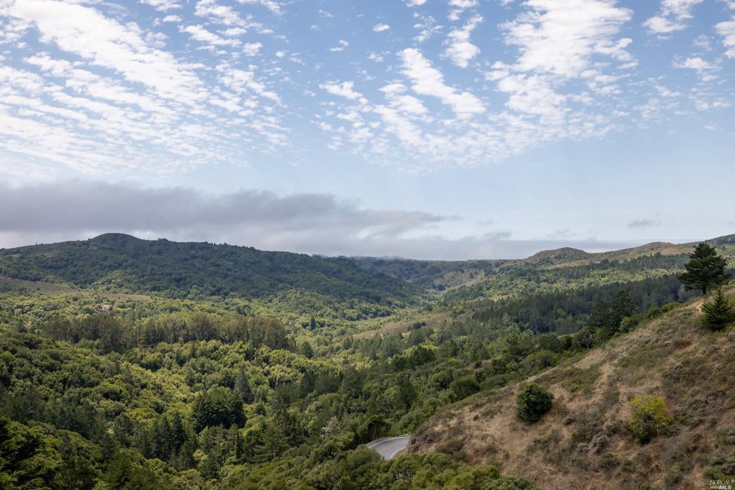 315 Panoramic Highway