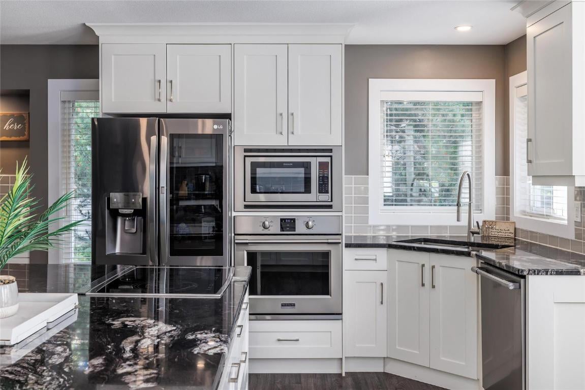1139 Caledonia Wy