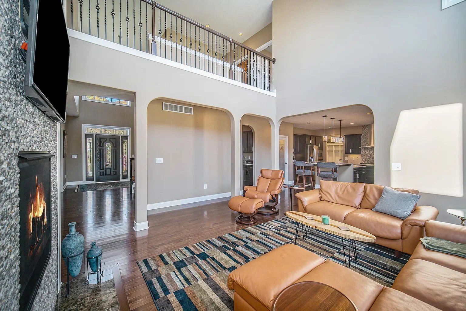 6230 Pine Hollow Dr