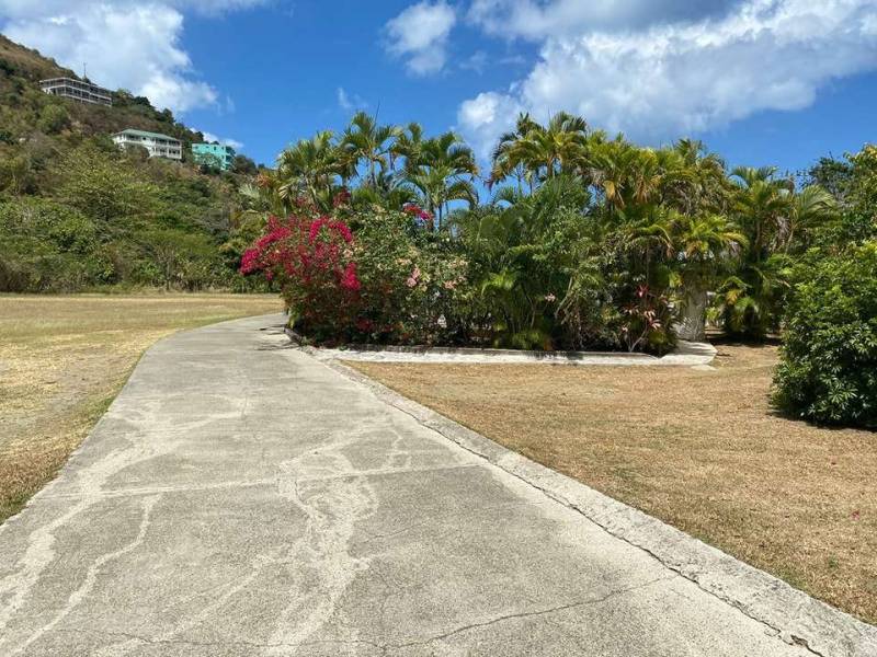 217 Brewers Bay Studio Apartment