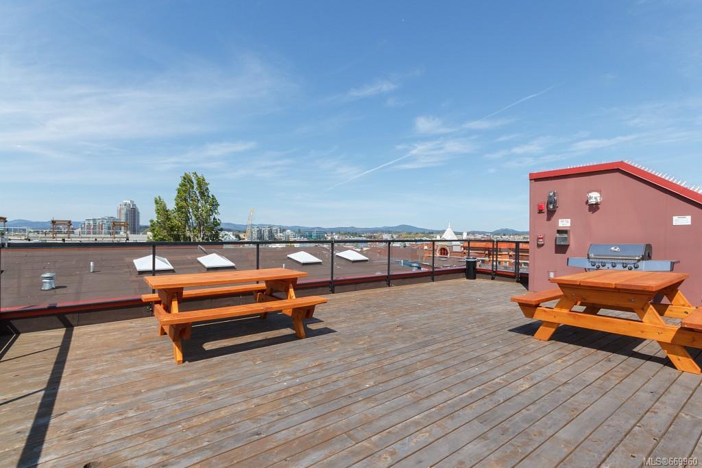 202-562 Yates St, Victoria