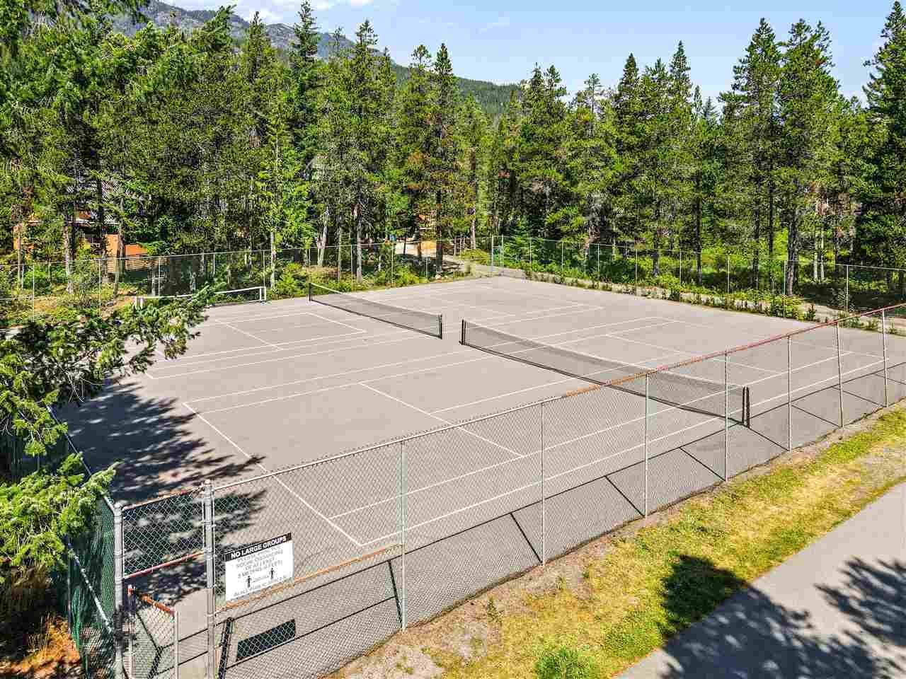 55 Pinecrest Rd