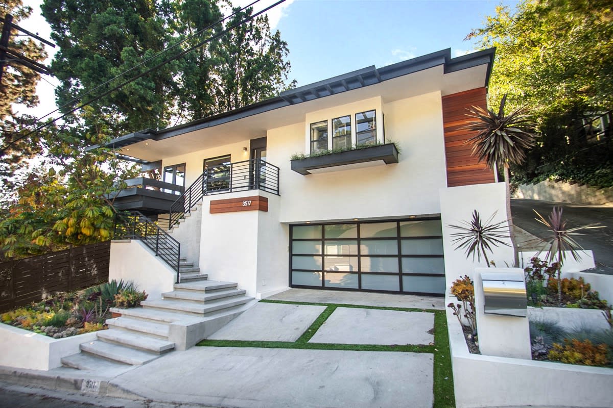 3517 Laurelvale Dr. Studio City, CA