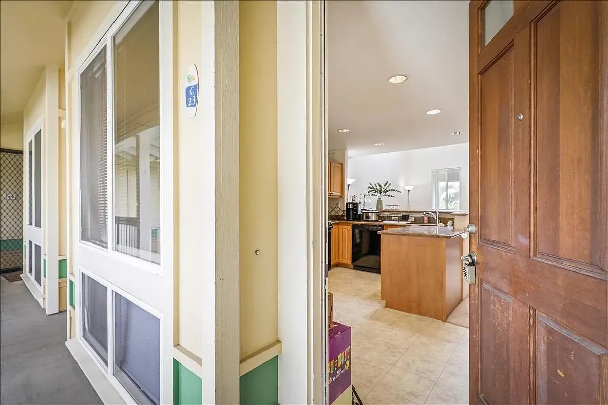 75-5919 ALII DR APT C23