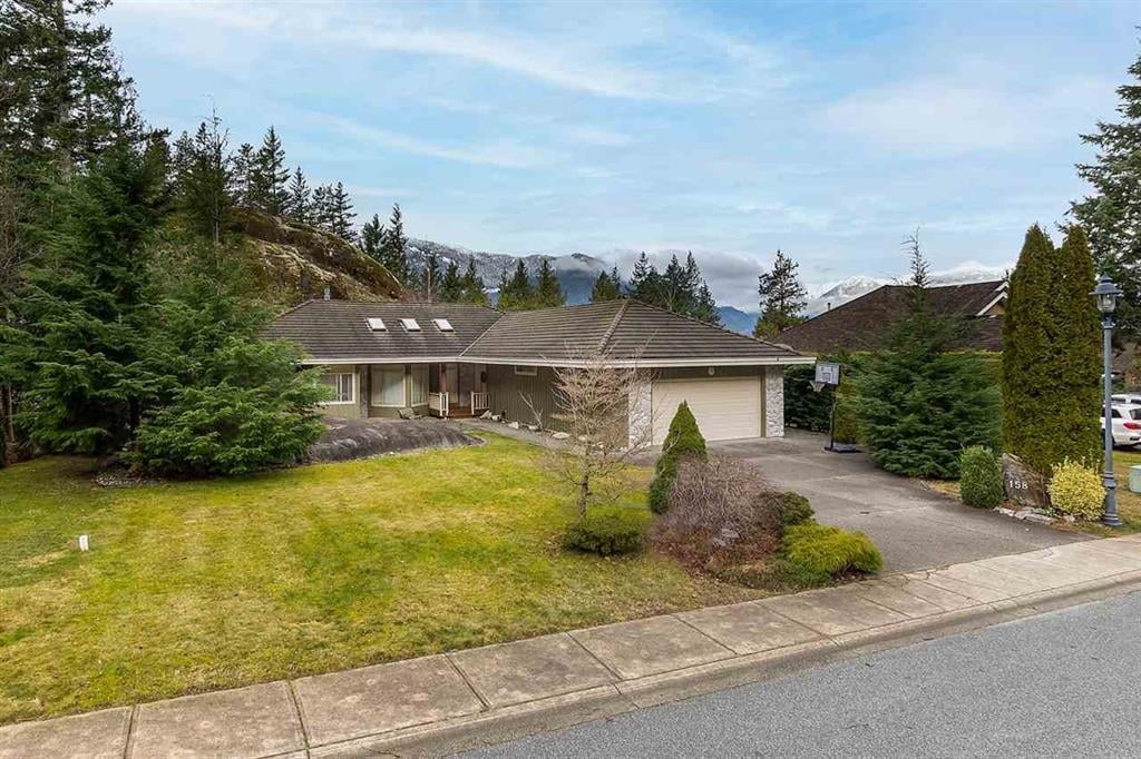 158 Stonegate Dr